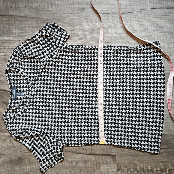 Modcloth Mesh Top - Picture 6 of 7